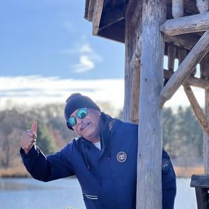 Meet your Posher, Luis